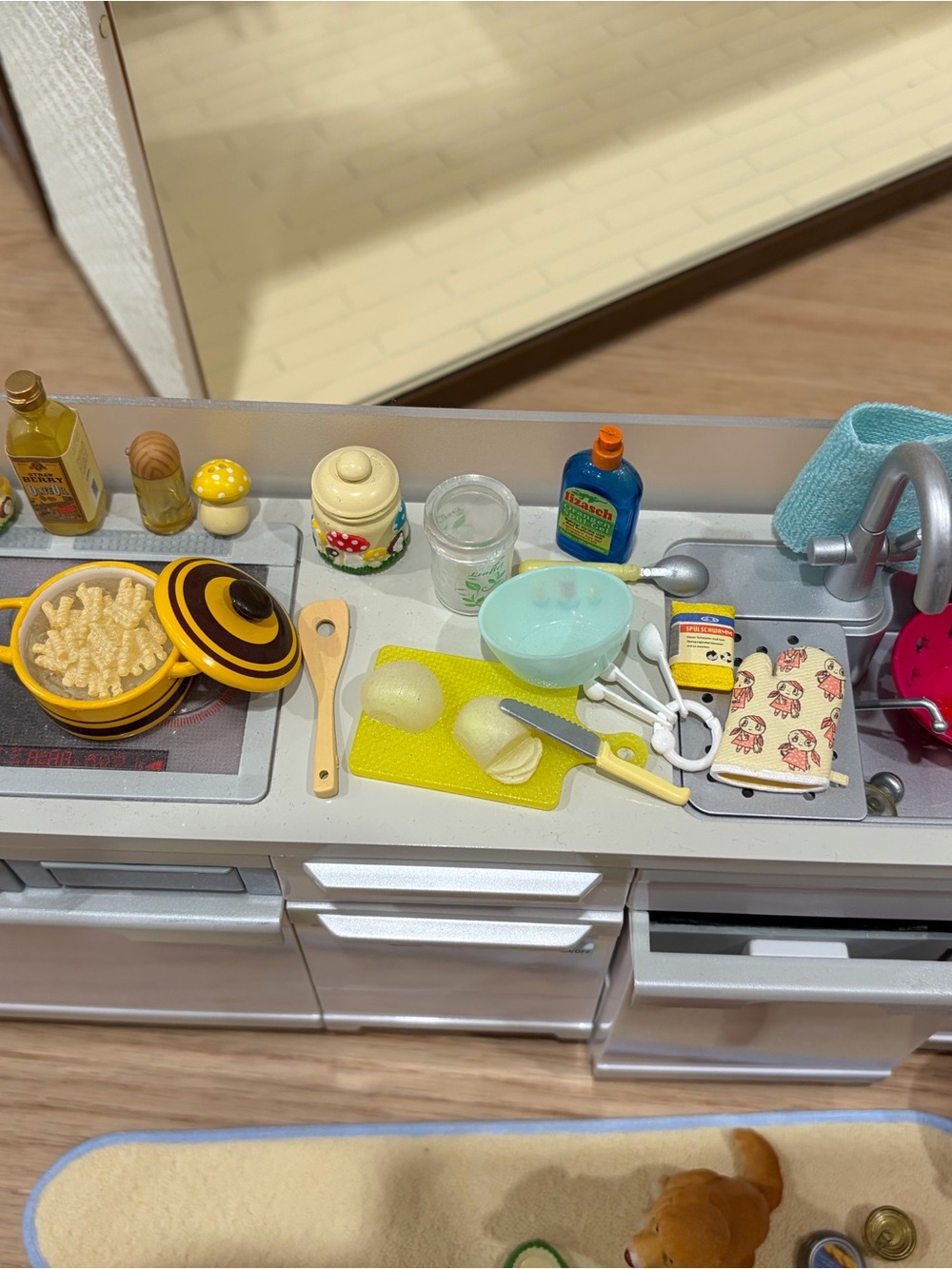 Kids Pretend-Play Breakfast Set - Yellow & Red Toy Kitchen Accessories - Picture 3 of 9